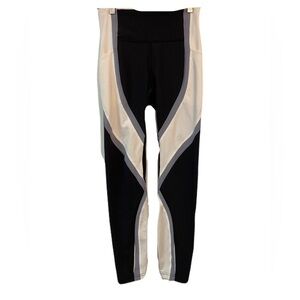 🖤Sale Lululemon Wild Twist Women’s 4 Black White Athletic Leggings Tight Pant